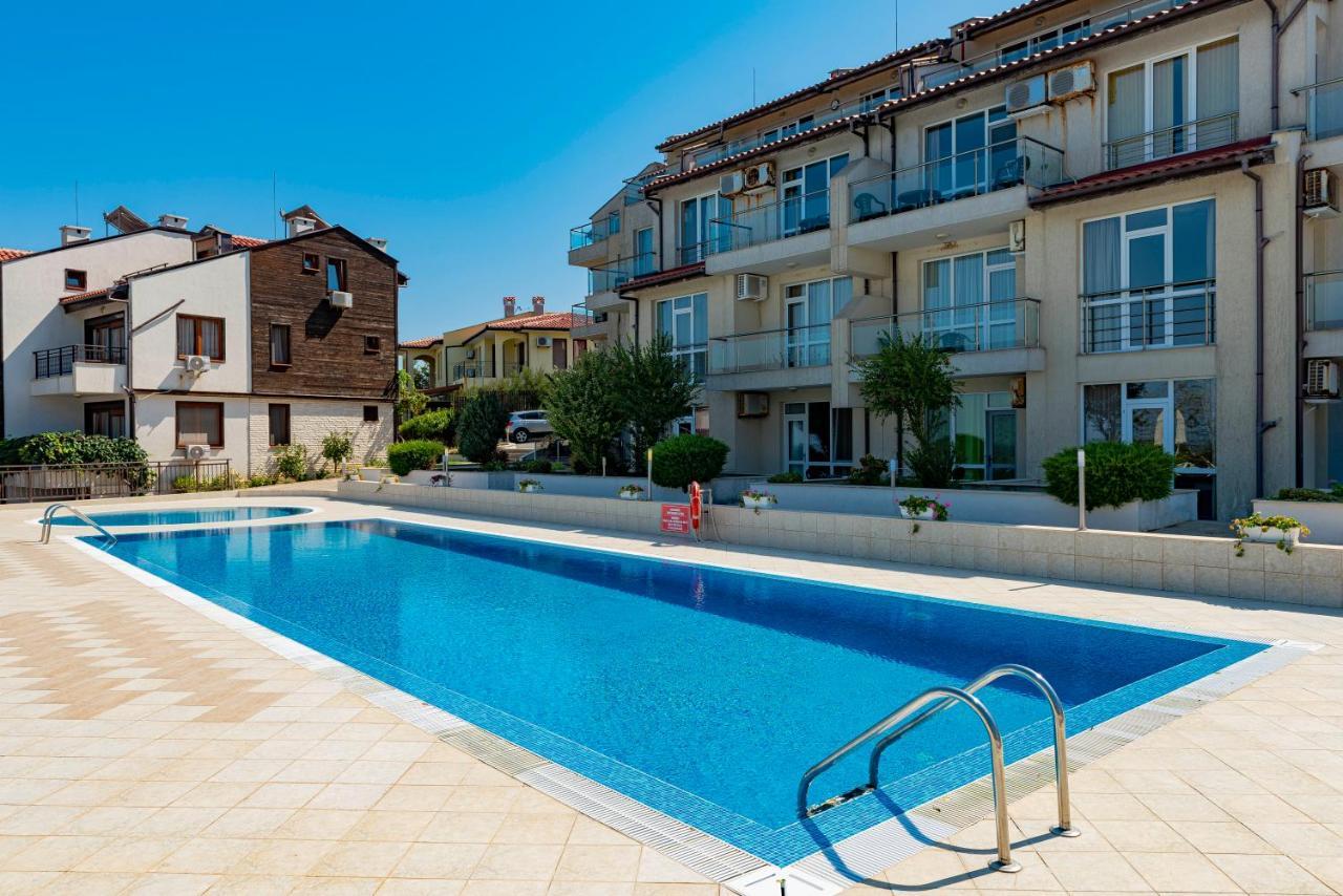 סוזופול Menada Apolon Apartments מראה חיצוני תמונה