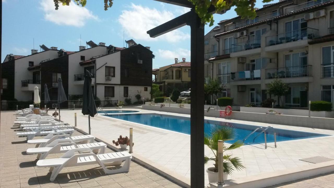סוזופול Menada Apolon Apartments מראה חיצוני תמונה