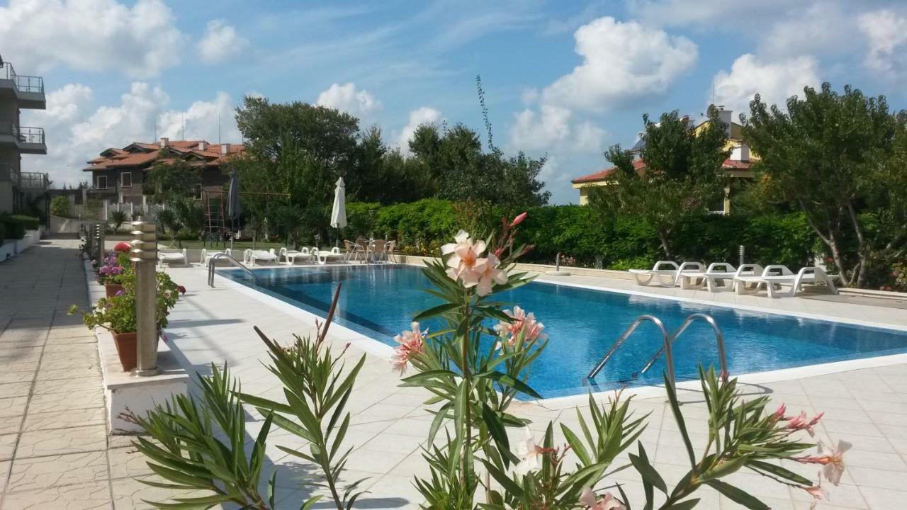 סוזופול Menada Apolon Apartments מראה חיצוני תמונה